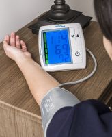 Advanced upper arm blood pressure monitor