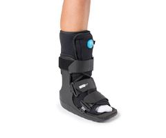 Air Walker Boot Formfit Walker Air Medium Hook and Loop Male Size 7-1/2 to 10-1/2 / Female Size 8-1/2 to 11-1/2 Left or Right Foot