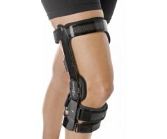 Medial Knee Brace OA Fullforce X-Large D-Ring / Hook and Loop Strap Closure 23-1/2 to 26-1/2 Thigh Circumference /17 to 19 Inch Knee Center Circumference / 18 to 20 Inch Calf Circumference Right Knee