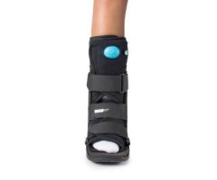 Air Walker Boot Ossur FormFit Medium D Ring Hook and Loop Strap Closure Left or Right Foot
