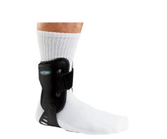 Ankle Brace Breg Ultra High-5 Medium Male 9-1/2 to 12 / Female 10-1/2 to 13 Left or Right Foot