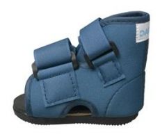 Darco Slimline Pediatric Cast Boot, Size M