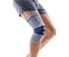 Bauerfeind GenuTrain Knee Support - Titanium - Size 6